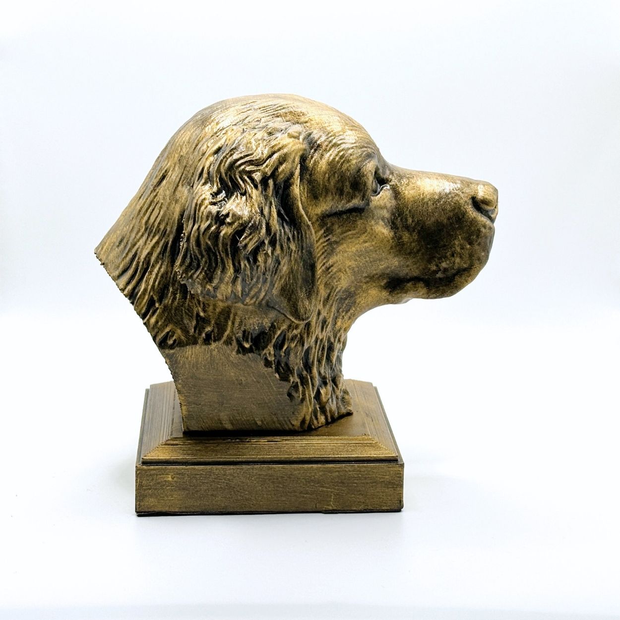 Personalized Golden Retriever Dog Memorial Statue